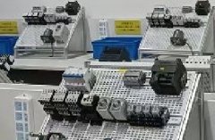 <b>PLC應(yīng)用電工實(shí)訓(xùn)設(shè)備</b>