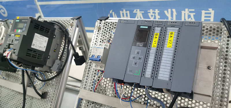 <b>1500實操設(shè)備</b>